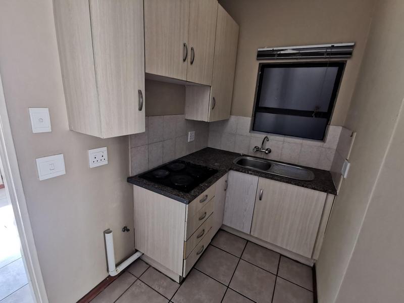 To Let 1 Bedroom Property for Rent in Die Bult North West